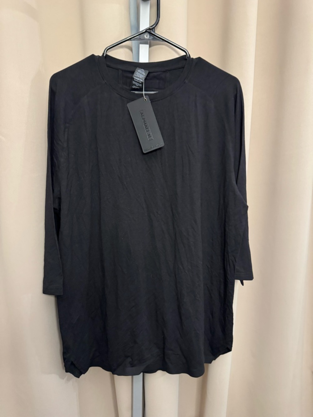 Alphalete Black Crewneck Top